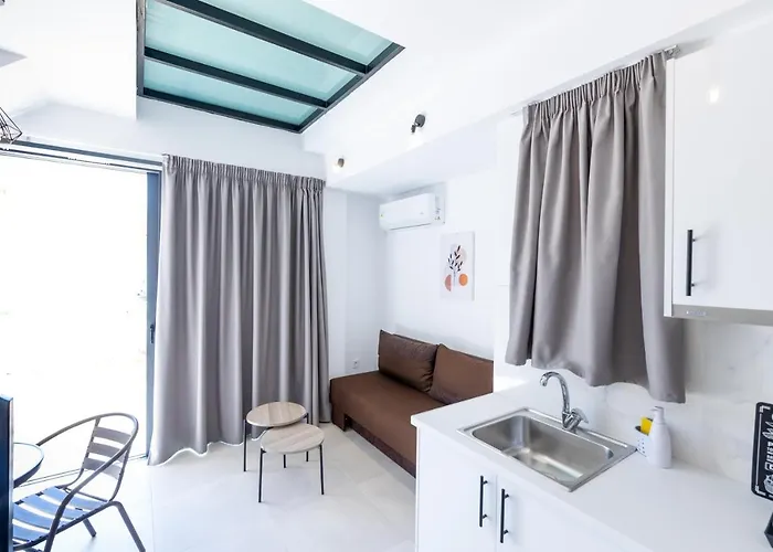 Pagani Blue - Luxury Maisonette I1