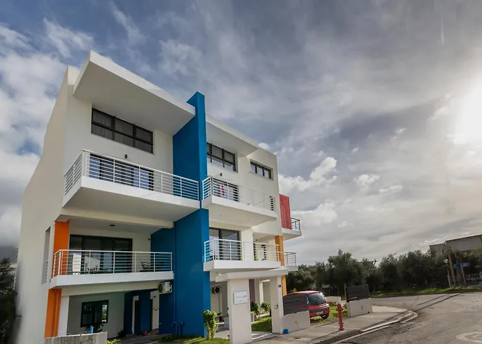 Pagani Blue - Luxury Maisonette I1